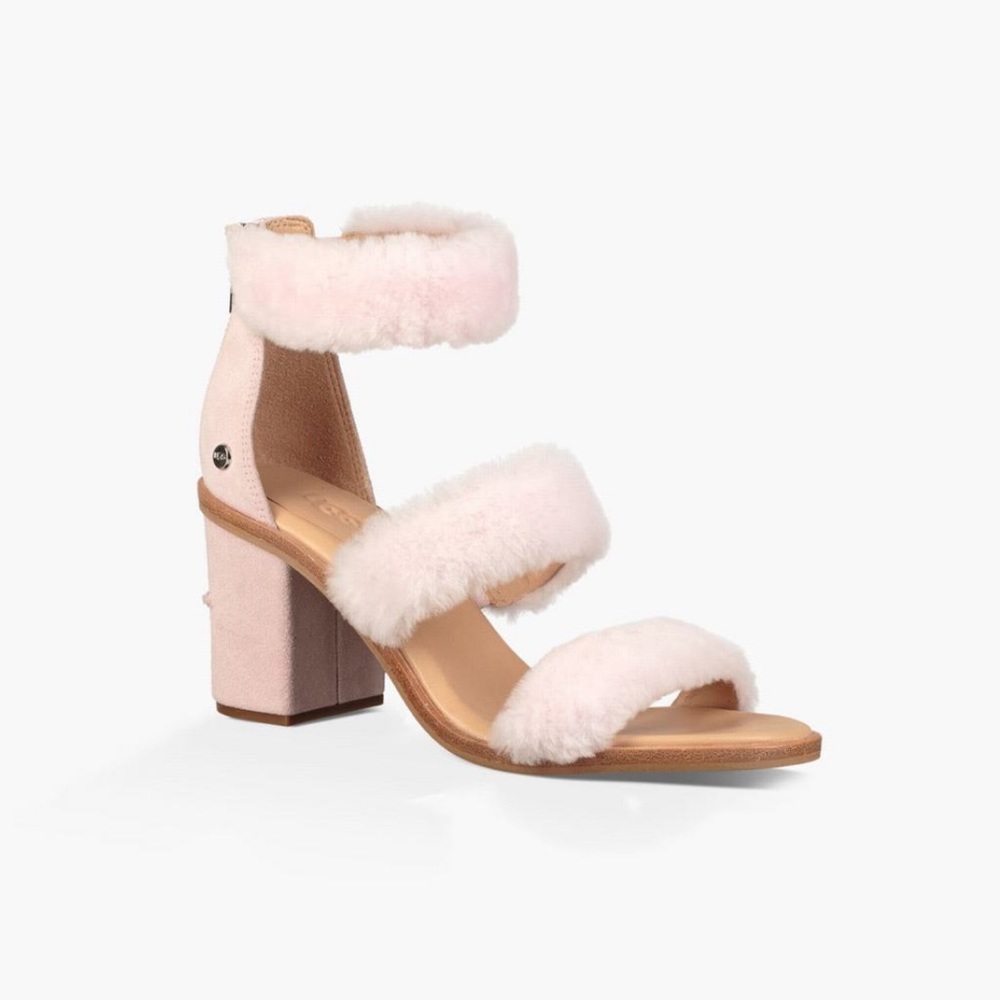 Ugg fluff heel
